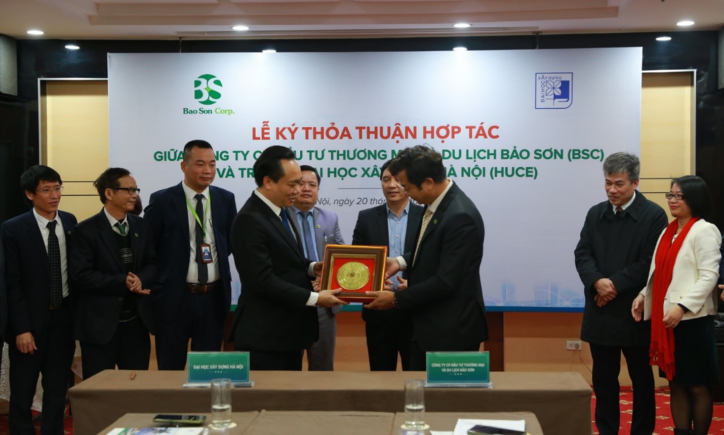 Lễ ký kết thỏa thuận hợp tác giữa Trường Đại học Xây dựng Hà Nội và Tập đoàn Bảo Sơn