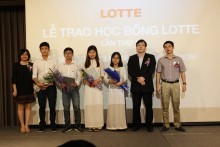 Lễ trao học bổng Lotte lần thứ 18