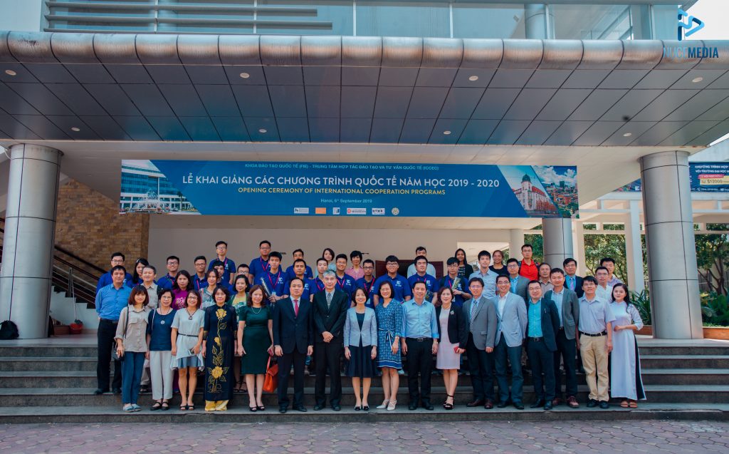 Lễ khai giảng các chương trình Liên kết Đào tạo Quốc tế năm học 2019 - 2020