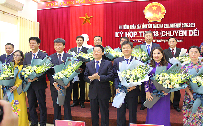 Trường Đại học Xây dựng chúc mừng ông Nguyễn Thế Phước - CSV K37 Khoa Cầu đường Trường ĐHXD được bổ nhiệm làm Phó Chủ tịch UBND tỉnh Yên Bái