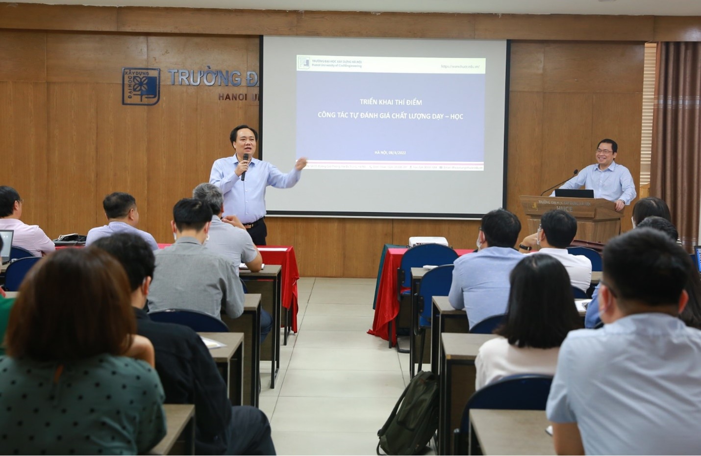 Trường Đại học Xây Dựng Hà Nội tổ chức Hội nghị “Triển khai tự đánh giá và cải tiến chất lượng dạy-học đối với một số học phần thuộc năm thứ nhất và thứ 2”.